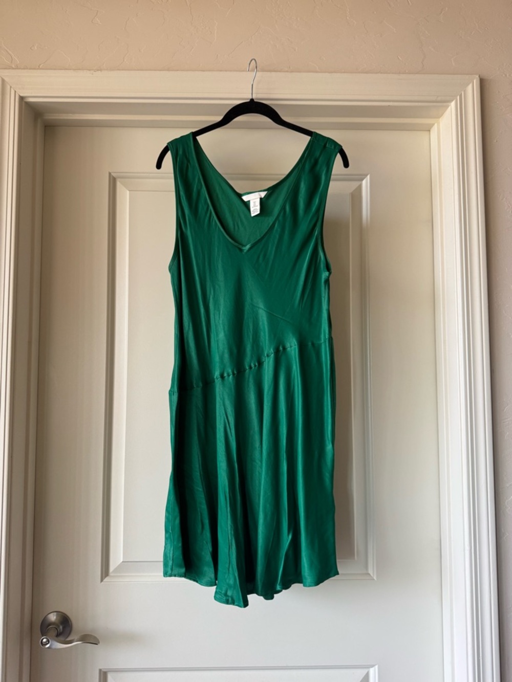 H&M Emerald Green V-Neck Mini Dress